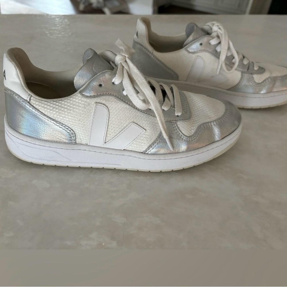 Veja V90 Women's White and Metallic Sneakers